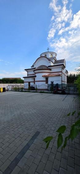 Apartament cu 2 camere semidecomandat în Florești