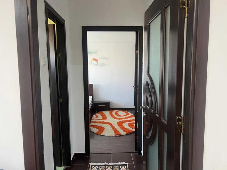 Apartament cu 2 camere Podu Ros-Magazin Tesko - 4