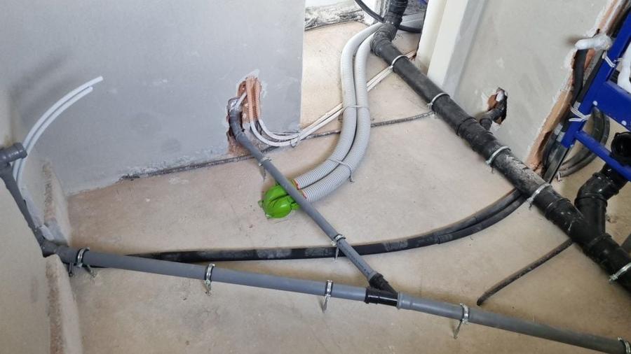 Casă cu 4 camere în Săldăbagiu de Munte