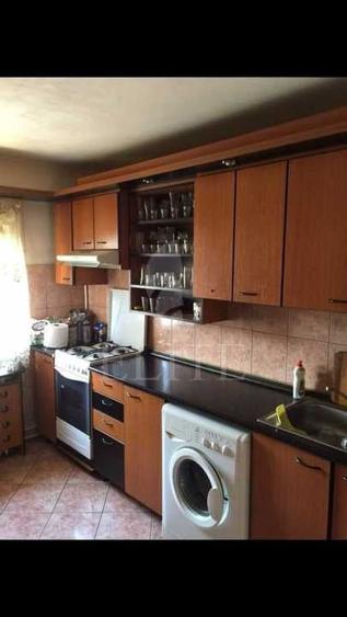 Apartament cu 3 camere decomandat, mobilat în Grigorescu