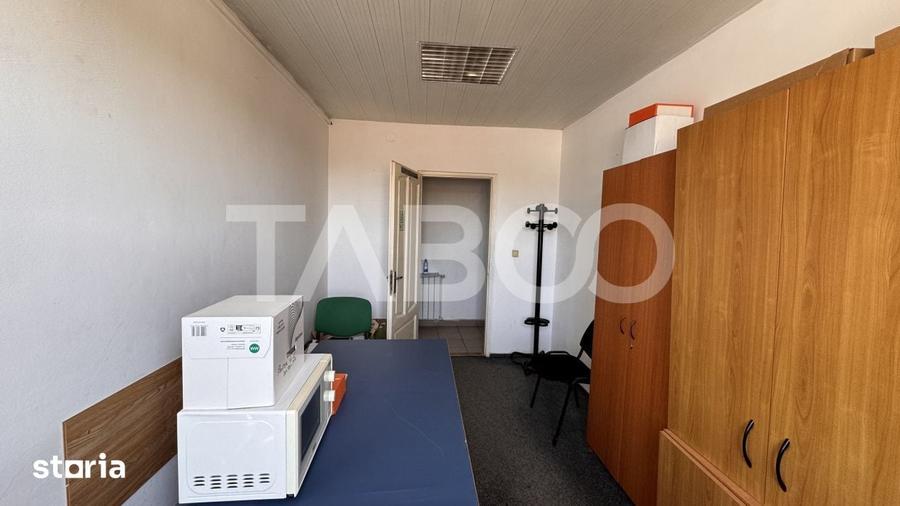 Spatiu birou de inchiriat pretabil firma mica consultanta 12mpu Sibiu - 2