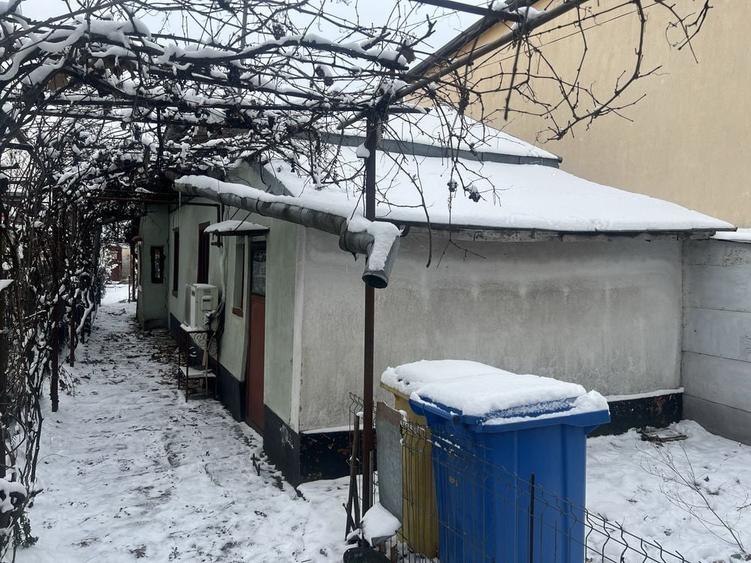 Casa batraneasca de vanzare, oras Chitila langa Lidl - 8