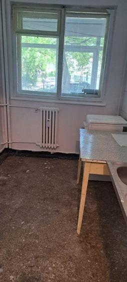 Apartament cu 2 camere semidecomandat în Tătărași
