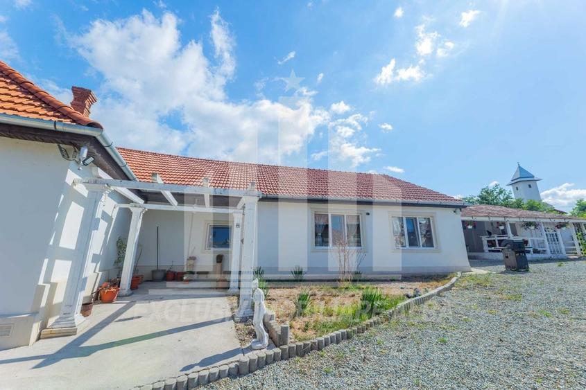 Casă individuală cu 4 camere cu Piscina în Ciugud