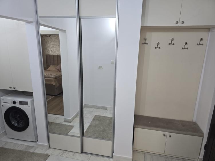 Apartament cu 2 camere decomandat în Dacia