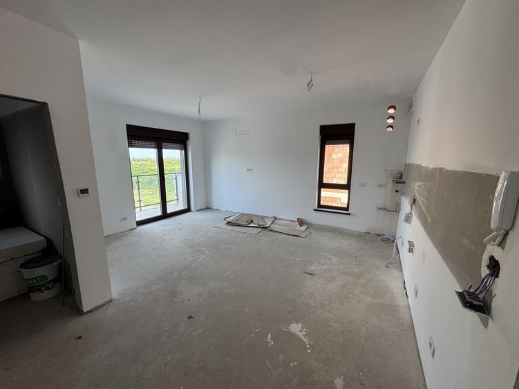 Apartament cu 3 camere decomandat în Giroc — fotografia 1