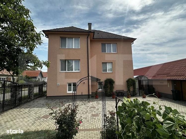 Casă cu 4 camere cu Teren 1000 Mp în Central