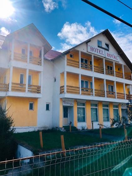 Casă cu 4 camere în Cheia