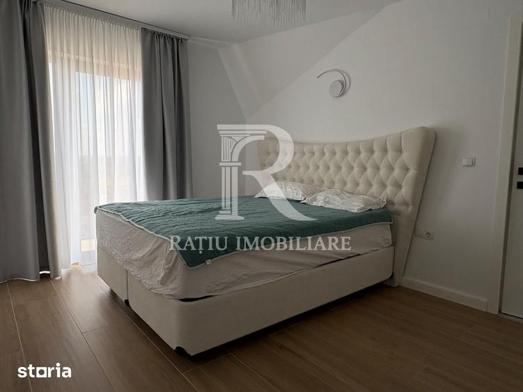 Casă cu 6 camere cu Teren 700 Mp în Central