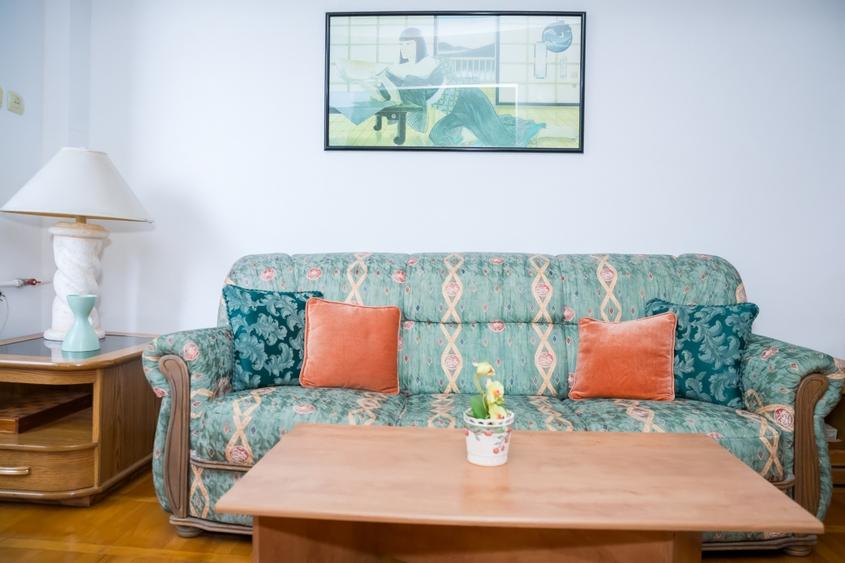 Apartament cu 2 camere semidecomandat în Floreasca