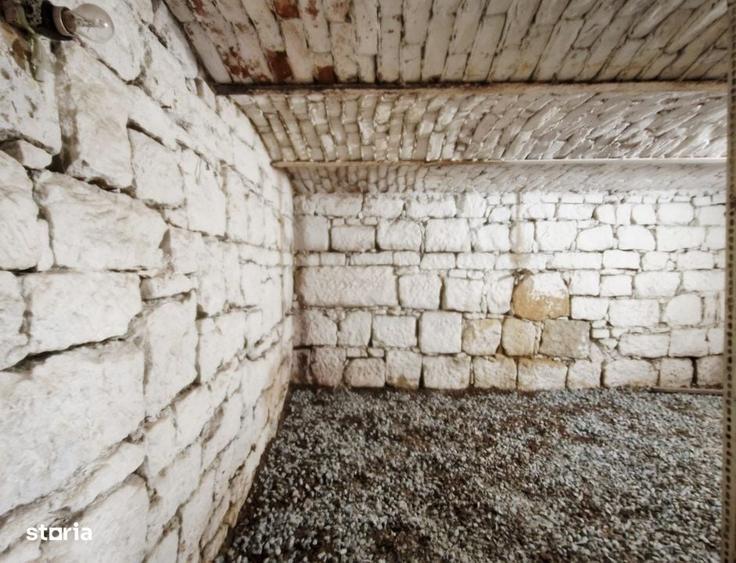 Casă cu 3 camere în Gruia