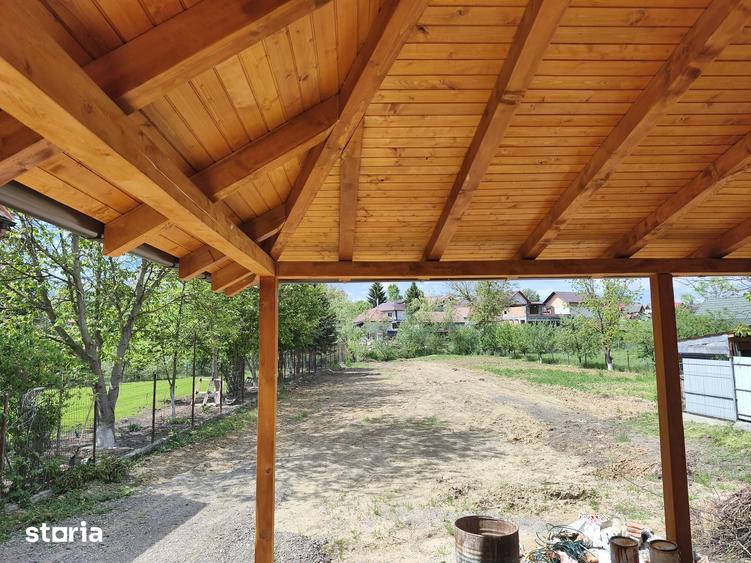 Casă cu 5 camere cu Teren 1100 Mp în Ernei