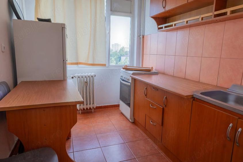 Inchiriere 2 camere, 51 mp, zona Auchan Titan, etaj 6 8 - 2