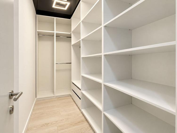 Apartament cu 2 camere decomandat în Herăstrău