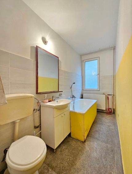 Garsonieră decomandată în Drumul Taberei