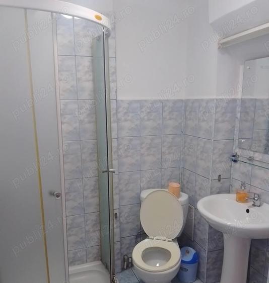 Garsonieră decomandată, mobilată în Iris