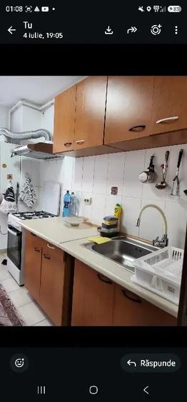 Apartament cu 3 camere decomandat în Trei Stejari
