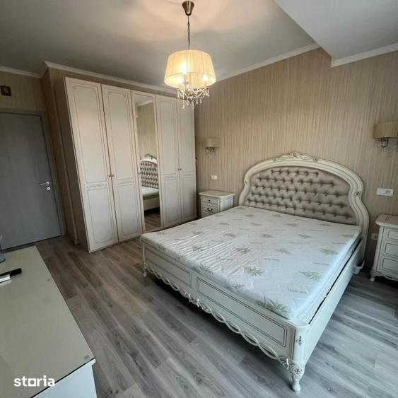 Apartament cu 2 camere, mobilat în Regie