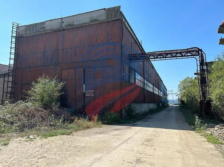Spațiu comercial, de 1,210 mp, în Nord