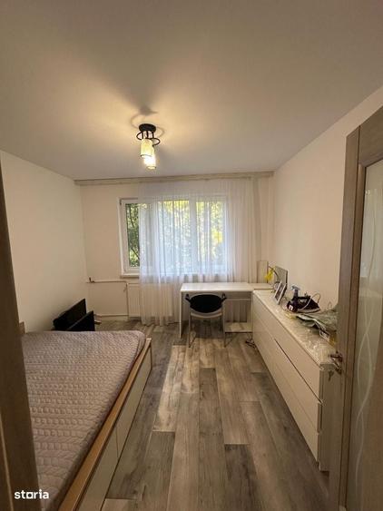 Apartament cu 3 camere decomandat în Militari