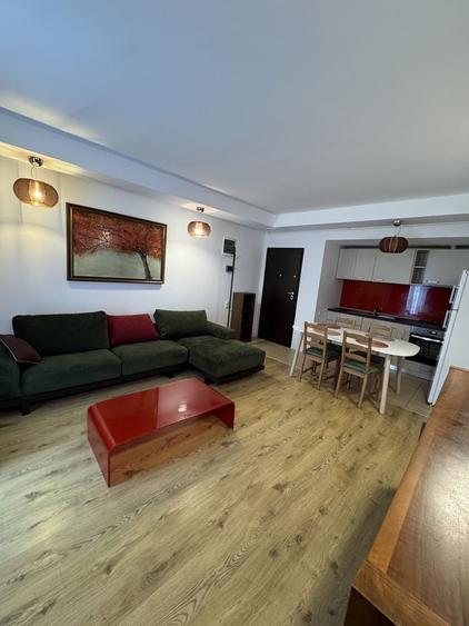 Apartament cu 2 camere decomandat în Tunari