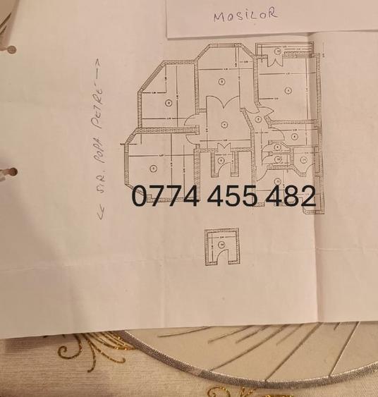 Apartament cu 4 camere decomandat, mobilat în Moșilor