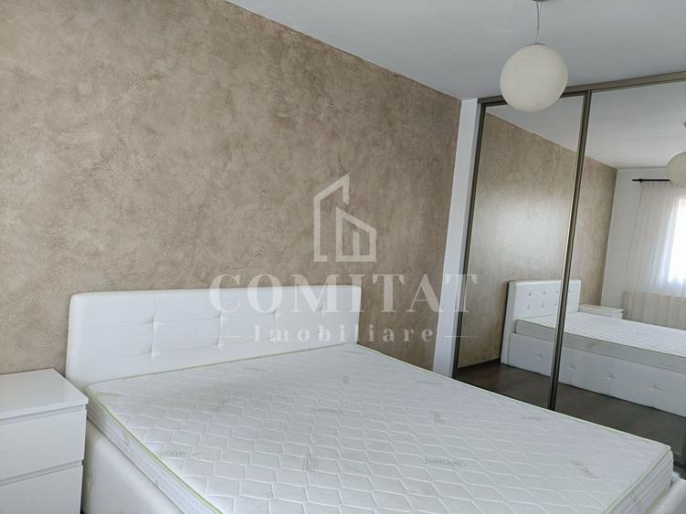 Apartament cu 2 camere semidecomandat, mobilat în Florești