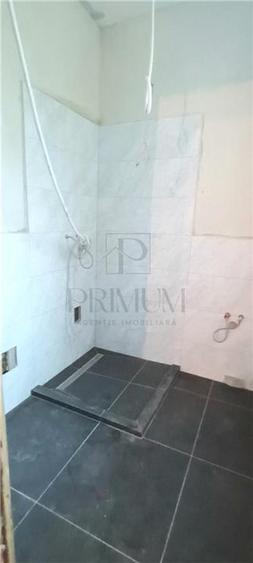 Spațiu comercial, de 100 mp, în Central
