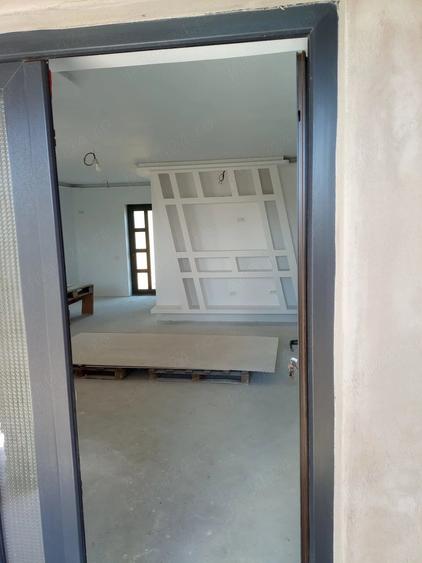 Casă cu Teren 1000 Mp în Osmancea