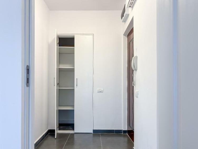 Apartament cu 2 camere semidecomandat în Iancului