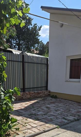 Casă cu 2 camere în Exterior Vest