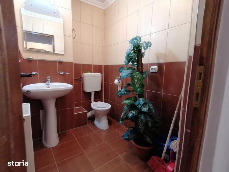 Apartament cu 2 camere în Micro 15