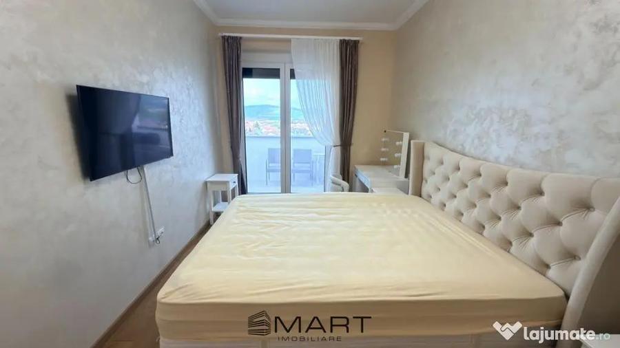 Apartament cu 3 camere decomandat în Lazaret