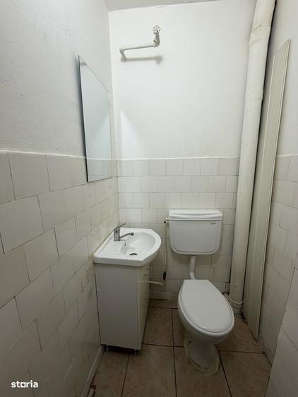 Apartament cu 3 camere decomandat în Obor