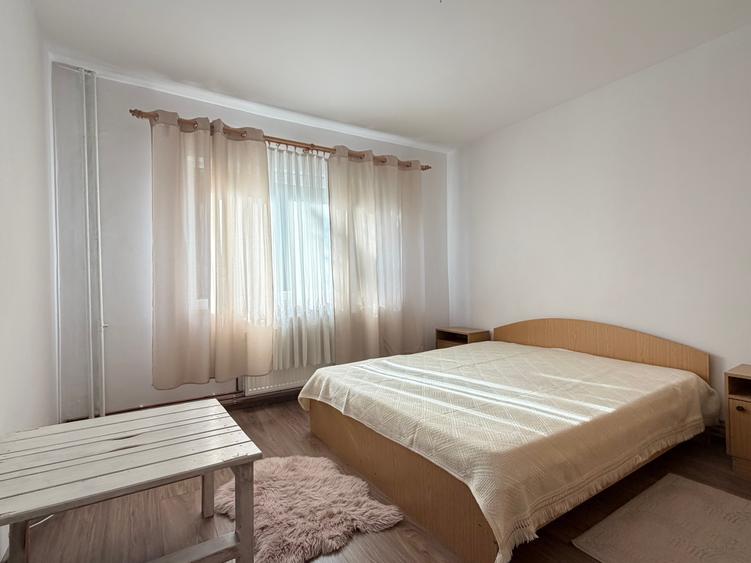 Apartament cu 2 camere în Torontalului