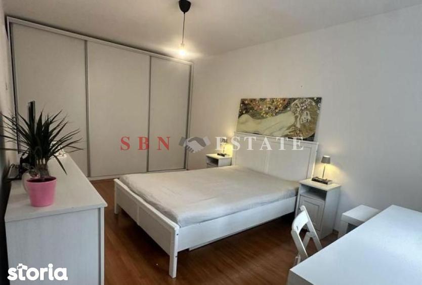 Apartament cu 3 camere decomandat, mobilat în Berceni