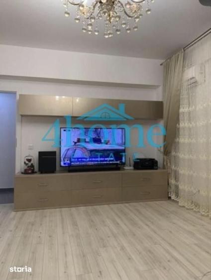 Apartament cu 3 camere decomandat în Decebal