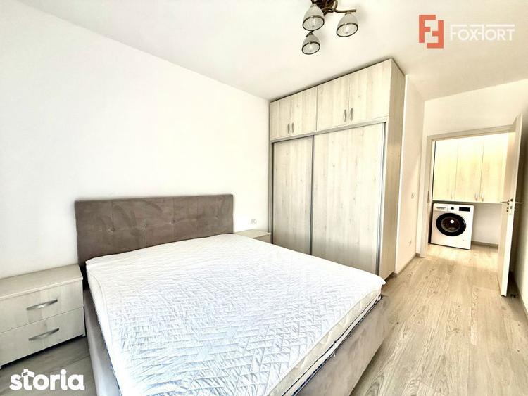 Apartament cu 2 camere semidecomandat, mobilat în Est