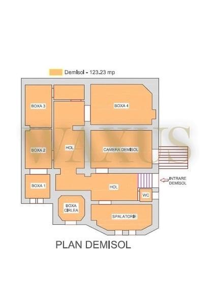 Casă individuală cu 12 camere cu Canalizare în Central