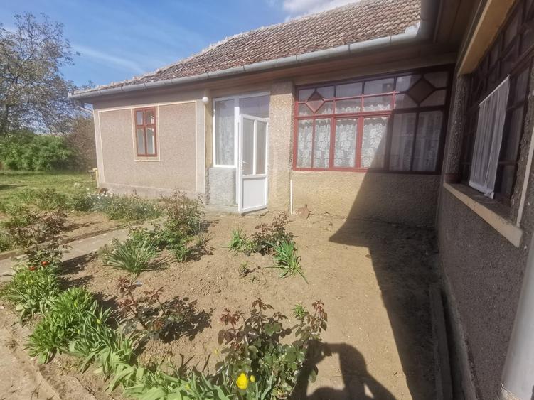 Casă cu 3 camere în Pișcolt