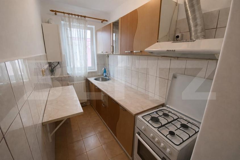 Apartament cu 2 camere semidecomandat, mobilat în Dâmbul Rotund