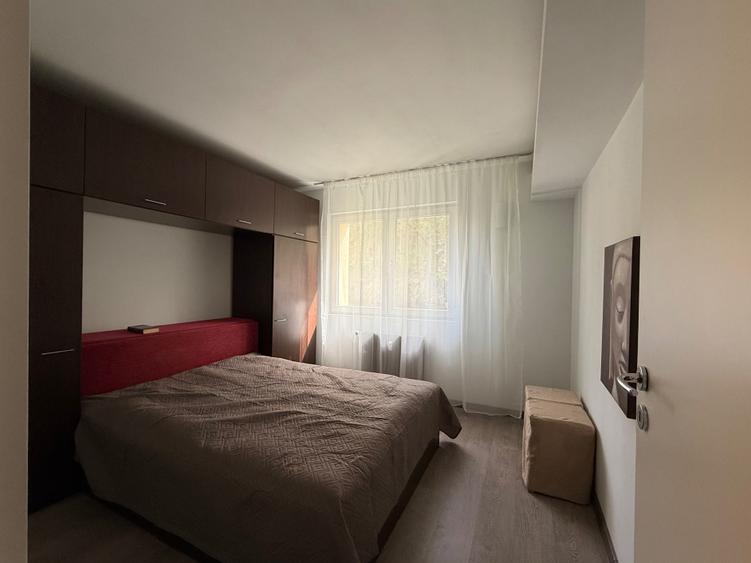 Apartament cu 2 camere semidecomandat în Sebastian