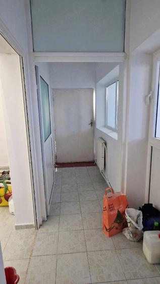 Spațiu comercial, de 600 mp, în Ultracentral