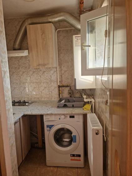 Apartament cu 2 camere decomandat în Exterior Vest