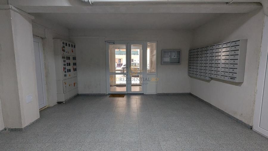 Apartament cu 2 camere decomandat în Metalurgiei