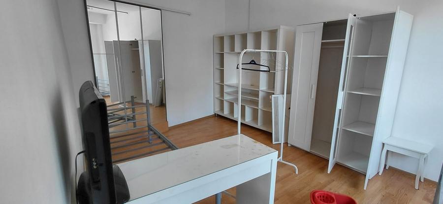 Apartament cu 2 camere semidecomandat în Centrul Istoric