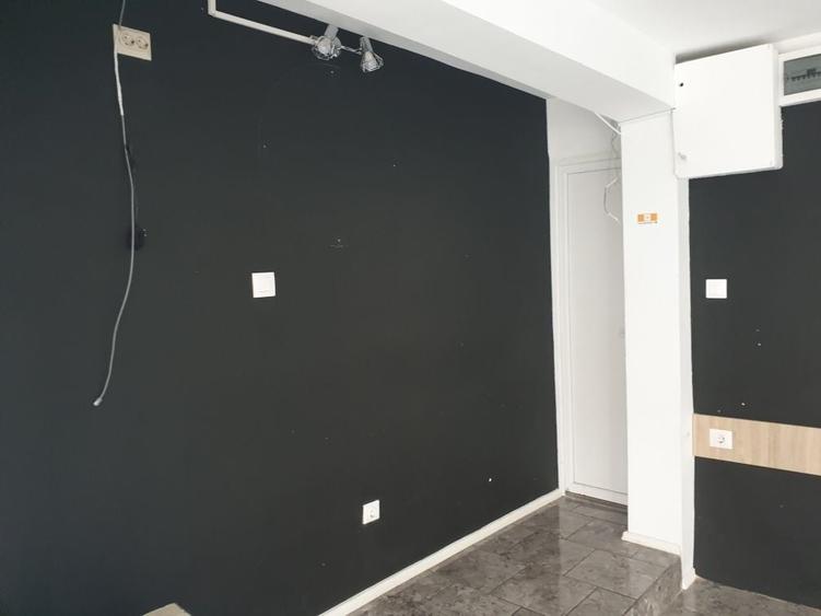 Spațiu comercial, de 34 mp, în Dunărea