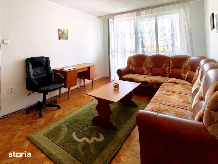Apartament cu 2 camere semidecomandat, mobilat în Soarelui
