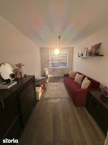 Apartament cu 3 camere decomandat în Central