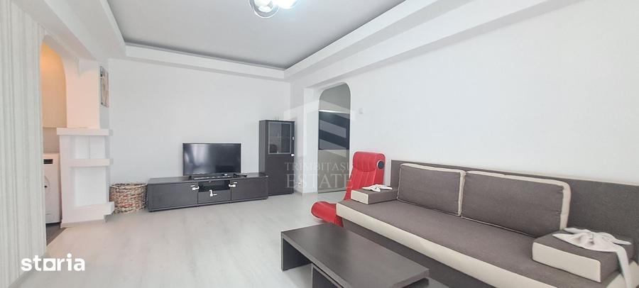 Apartament cu 3 camere semidecomandat în Militari